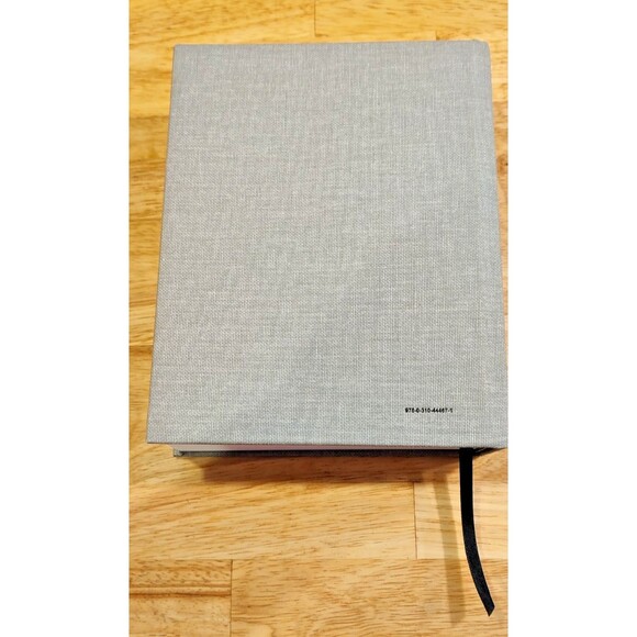 The Jesus Bible, NIV Edition, Cloth over Board, Gray Linen, Zondervan Bibles - Picture 2 of 11